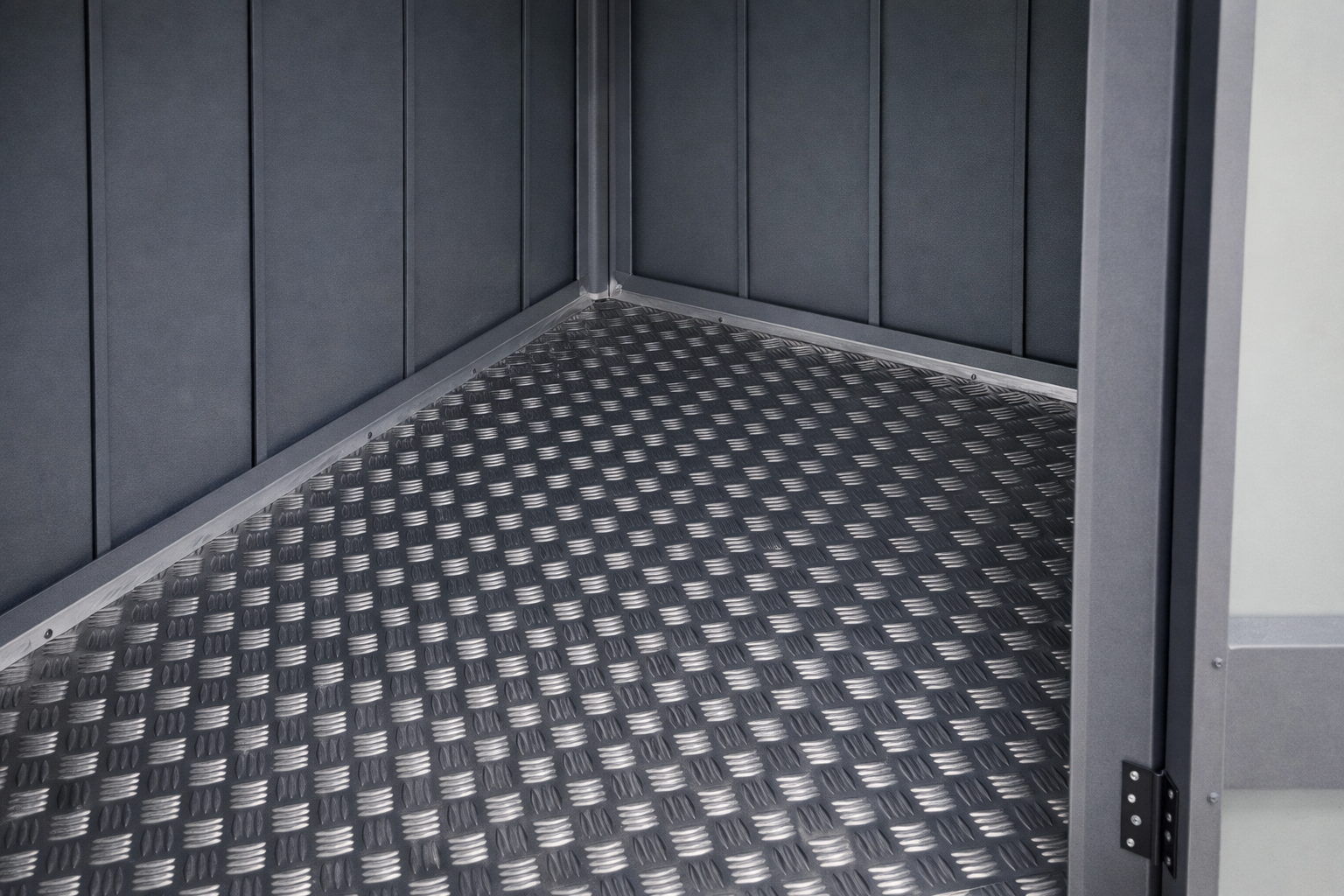 Rihvel põrandaplaadi detail